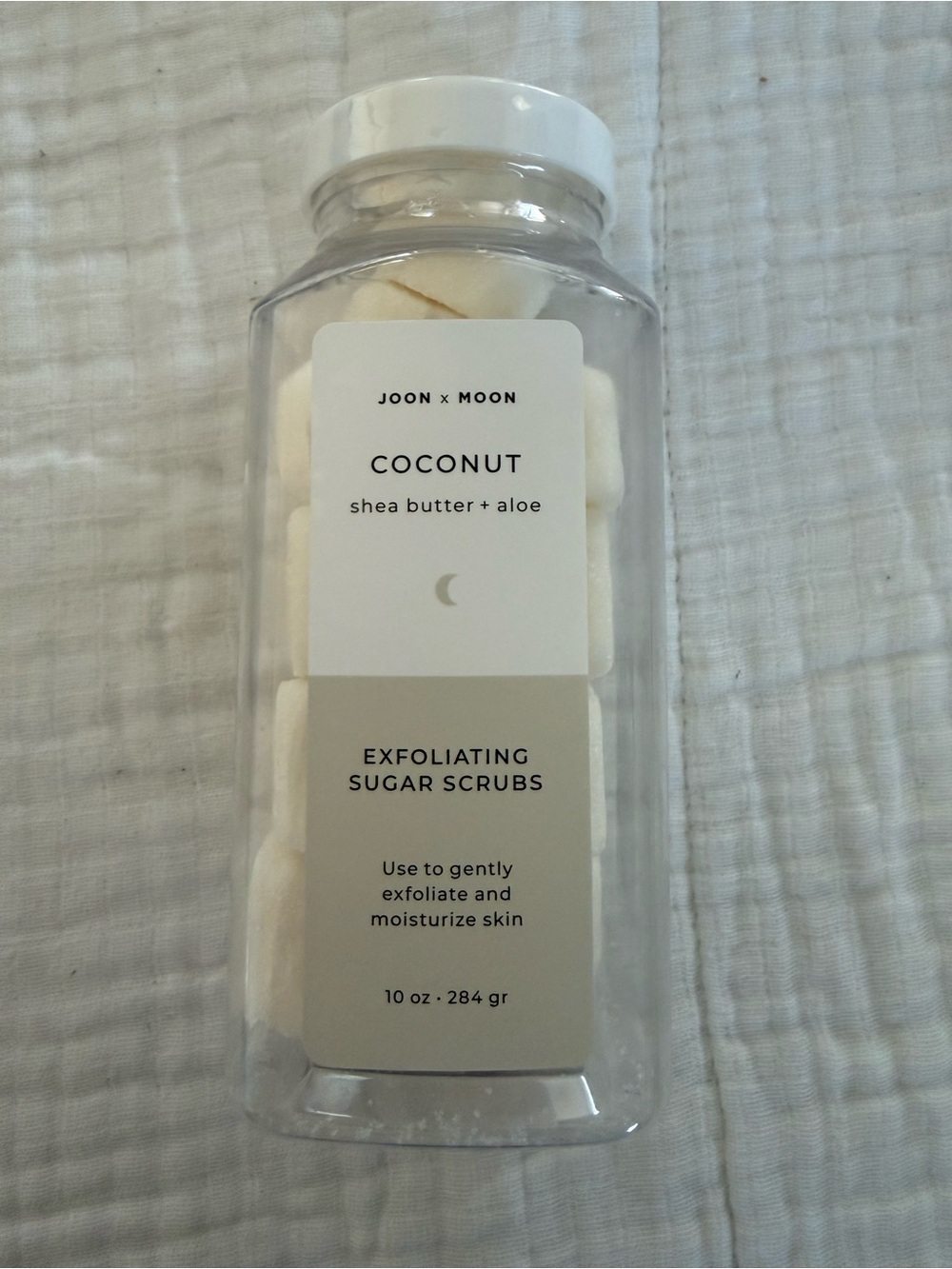 New Joon x Moon Exfoliating Sugar Cubes Coconut